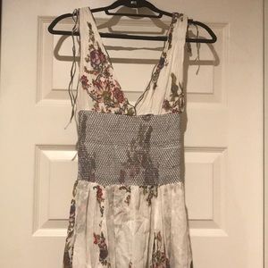 Free People white floral cotton dress - size Med